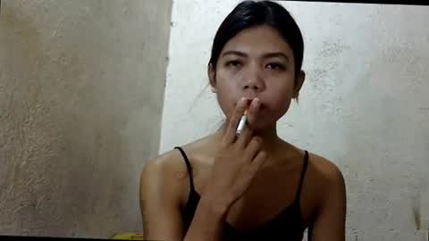 Snapshot of petite_jzee chatting on 06.24.26 jzee online show from 06.24.26