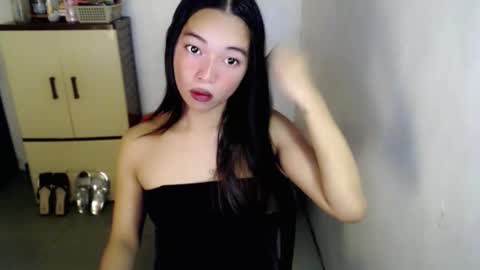petite_mary69 online show from 05.26.26