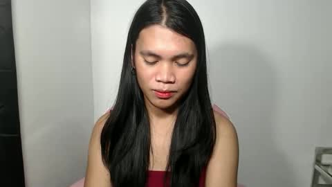 petite_pauline online show from 02.25.26