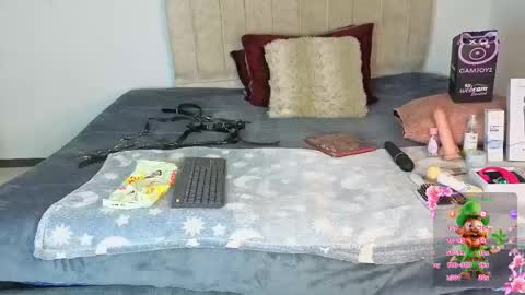 petite_pepper18 online show from 03.18.26