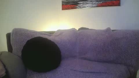 petite treat  online show from 01.11.25