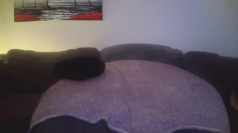 petite treat  online show from 01.26.25