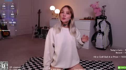 Snapshot of petitebrat chatting on 04.28.26 PiperAvery online show from 04.28.26