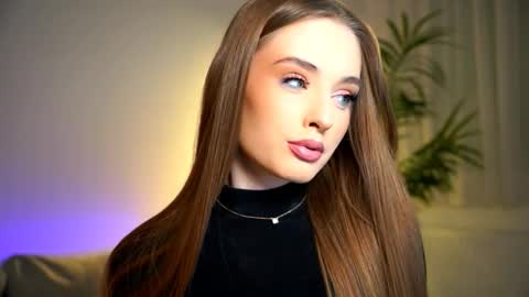 Petitegonwiild online show from 09.21.25