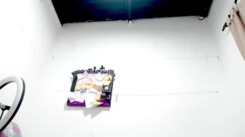 danna online show from 09.18.25