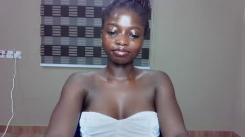 petitexxebony online show from 06.30.26