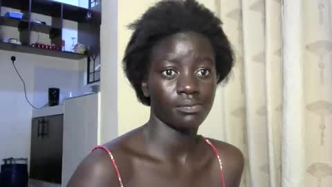 petitte_gyaal online show from 12.22.25