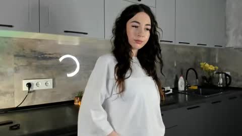 Emma online show from 12.16.24