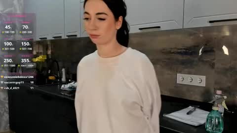 Emma online show from 12.22.24