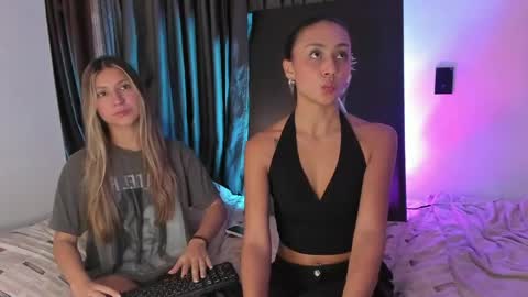 Peyton   online show from 04.11.26
