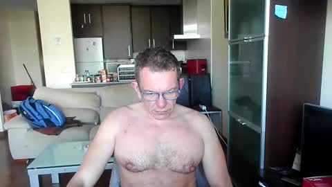 Snapshot of pg19clp4191zm chatting on 02.09.26 Alex online show from 02.09.26