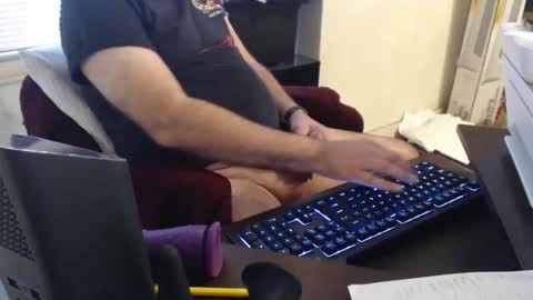 Snapshot of pghhorny2 chatting on 12.26.24 pghhorny2 online show from 12.26.24