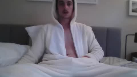 Snapshot of pgramlin09 chatting on 10.31.25 pgramlin09 online show from 10.31.25