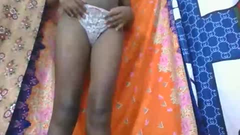 Snapshot of phania185885 chatting on 03.23.26 phania185885 online show from 03.23.26