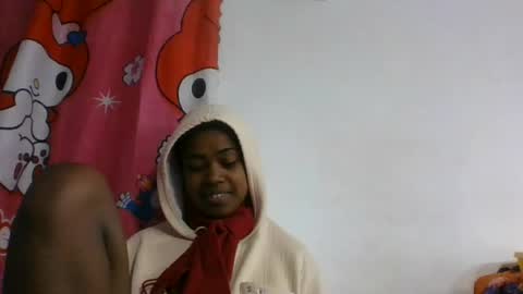Snapshot of phania185885 chatting on 06.18.26 phania185885 online show from 06.18.26