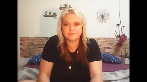 phatpcat73 online show from 04.17.26
