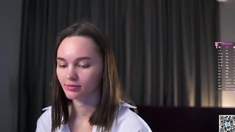 Hello guys Sweet Scarlett here NEXT LIVE  5AM 2 gmt online show from 01.30.25