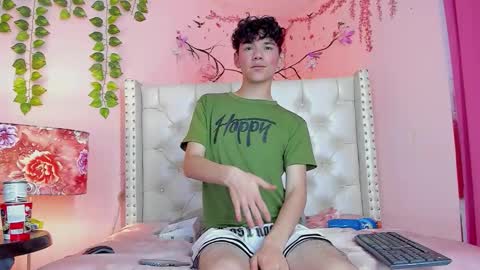 PHILLIP online show from 03.05.26