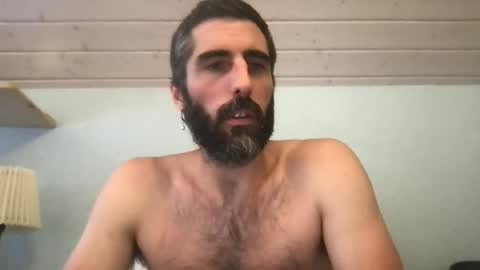 Snapshot of philllaroche chatting on 07.23.26 Phill online show from 07.23.26