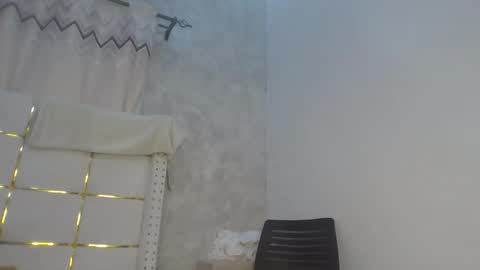 Snapshot of phoebe015 chatting on 02.03.26 phoebe online show from 02.03.26