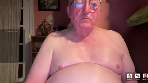 Snapshot of phrodeaux chatting on 02.27.26 Phrodeaux online show from 02.27.26