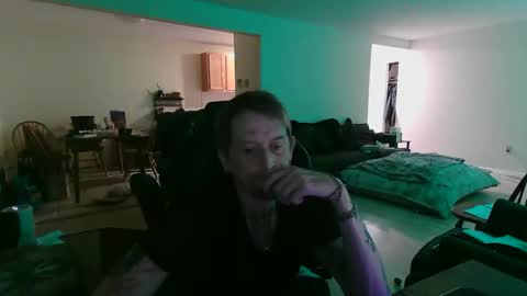 Snapshot of phrostdd chatting on 05.05.26 FrankenDaddy online show from 05.05.26