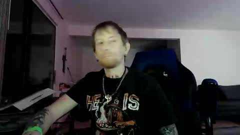 Snapshot of phrostdd chatting on 06.07.26 FrankenDaddy online show from 06.07.26