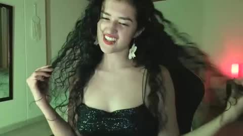 Snapshot of piama_burnss chatting on 05.12.26 piama_burnss online show from 05.12.26