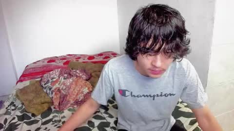 picaszomilos350 online show from 12.03.25