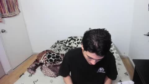 picaszomilos350 online show from 02.28.26