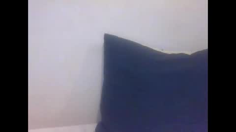 Snapshot of pichoun71 chatting on 10.10.25 pichoun71 online show from 10.10.25