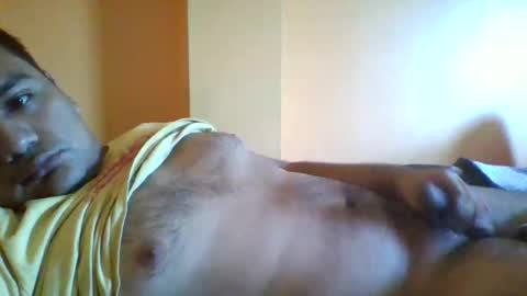 Snapshot of pichulonrenzo chatting on 05.31.26 PICHULAMOJADA online show from 05.31.26