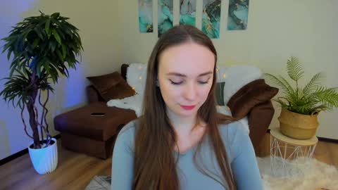 Emelie online show from 02.07.25