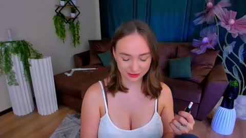 Emelie online show from 10.14.25