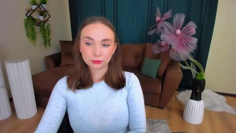 Emelie online show from 12.02.25