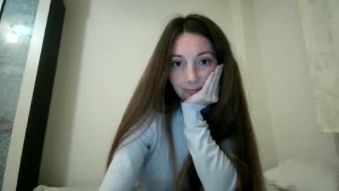 Moonie online show from 10.06.25