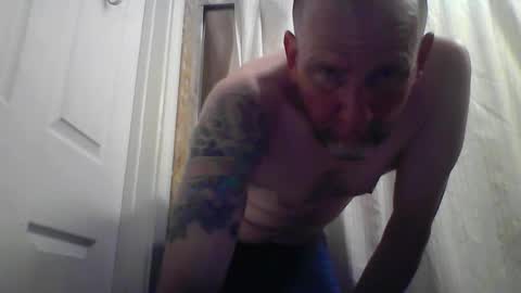 Snapshot of pierce702420 chatting on 04.26.26 pierce702420 online show from 04.26.26