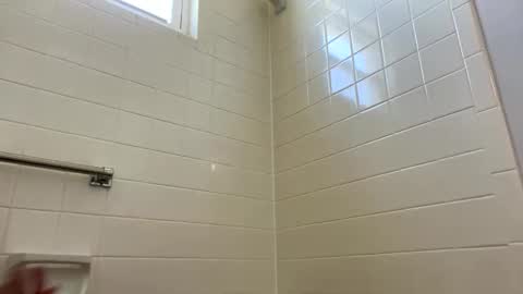 pierre8inch online show from 04.12.26