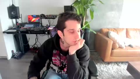 Pierre Fitch online show from 03.09.25