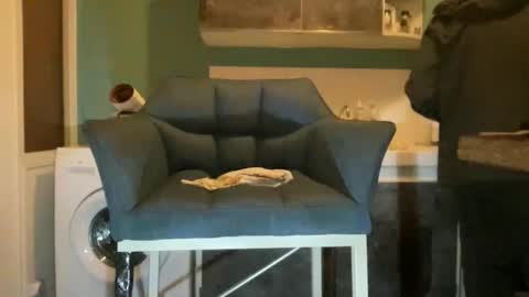 Pikafounes online show from 04.11.26