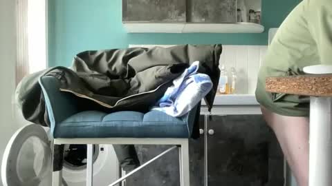 Pikafounes online show from 04.14.26