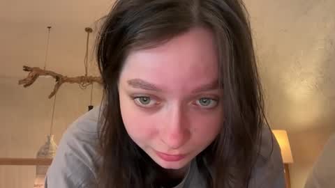 Snapshot of pileacadieri__ chatting on 02.18.25 Trisha online show from 02.18.25