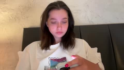 Snapshot of pileacadieri__ chatting on 03.05.25 Trisha online show from 03.05.25