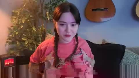 PilloGoddess online show from 05.18.26