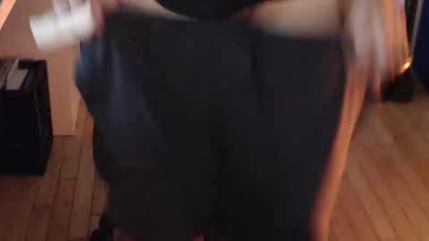 Pimp Robo online show from 12.04.25