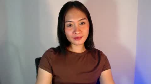 Snapshot of pinay_franca chatting on 11.27.25 Ur sexyfranca online show from 11.27.25