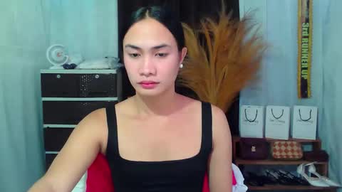 Snapshot of pinaycutie_jilian chatting on 10.07.25 jilian online show from 10.07.25