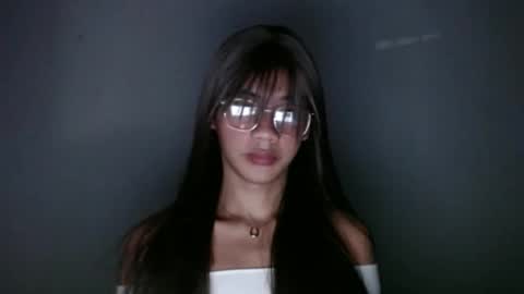 Snapshot of pinayjaica chatting on 04.15.26 Jaica online show from 04.15.26