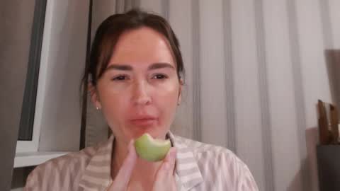       online show from 09.18.25