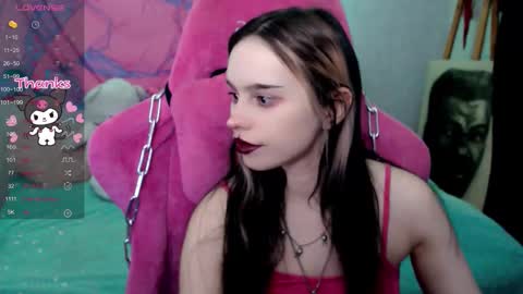 Snapshot of pineapple_dope chatting on 02.13.26 Nancy online show from 02.13.26